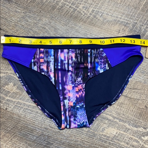 NWT Athleta Colorblock Tri-ssential Bottom Purple - Picture 6 of 11